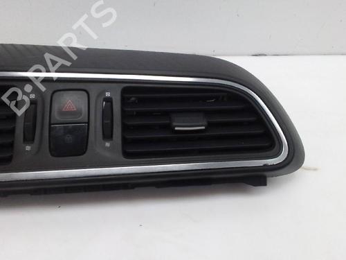 Used Air vent RENAULT KADJAR (HA_, HL_) 1.6 dCi 130 (HLA4) (130 hp) 22687053