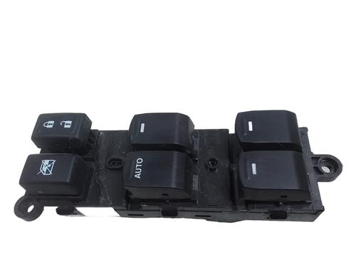 Mando elevalunas delantero izquierdo SUZUKI VITARA (LY) 1.6 AllGrip (APK 416) (120 hp) 31658986