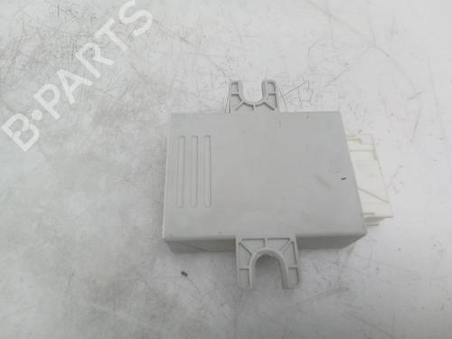 Used Electronic module BMW 5 Touring (F11) 520 d xDrive (190 hp) 19733183