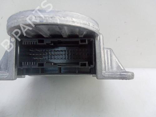 Used ECU airbags BMW 3 (F30, F80) 320 d (190 hp) 18587680