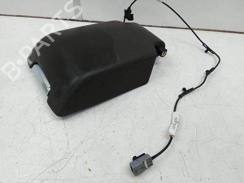 Used Armrest / Center console Armrest / Center console LAND ROVER RANGE ROVER SPORT I (L320) 3.0 D 4x4 (256 hp) 19583250 19583250