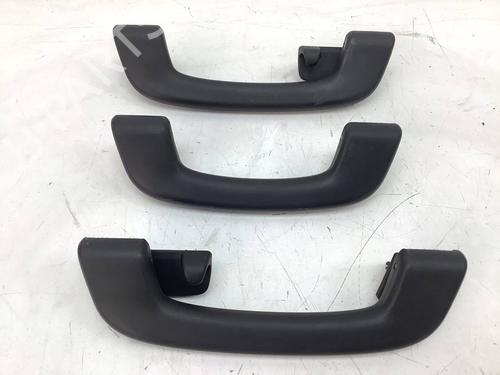 Used Interior roof handle Interior roof handle BMW X2 (F39) sDrive 18 d (150 hp) 18580385 18580385