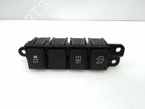 Used Switch Switch NISSAN JUKE (F15) 1.2 DIG-T (115 hp) 20671468 20671468