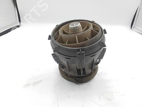 Used Air vent AUDI A1 Sportback (8XA, 8XF) 1.6 TDI (115 hp) 26050496