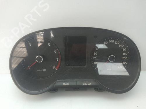 Used Instrument cluster VW POLO V (6R1, 6C1) 1.2 (70 hp) 28149959