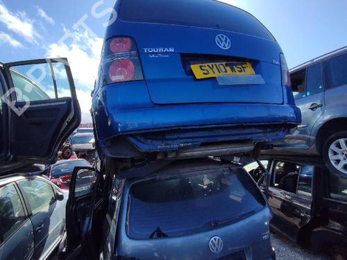 Venstre bagtil bærearm VW TOURAN (1T1, 1T2) [2003-2010]  18595573