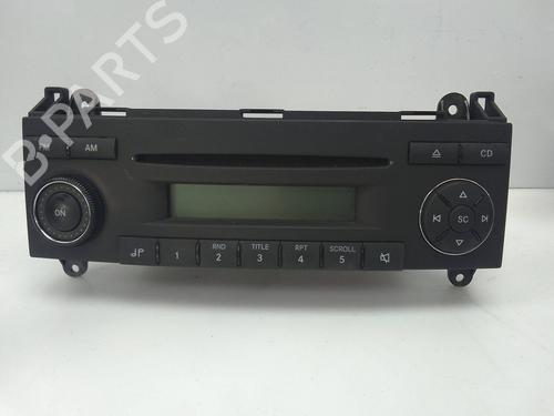 radio-vw-crafter-30-50-van-2e_-2006-2007-2008-2009-2010-2011-2012-2013-2014-2015-2016-23416997 main image