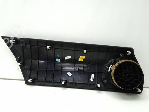 Air vent TOYOTA AURIS (_E18_) 1.8 Hybrid (ZWE186_, ZWE186R) | BP18586011I21 