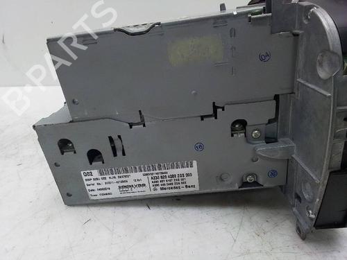 Used Radio MERCEDES-BENZ SPRINTER 3,5-t Van (B906) [2006-2020]  18574541
