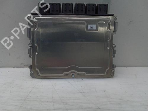 Used Engine control unit (ECU) BMW 1 (F40) 116 d (116 hp) 18575168