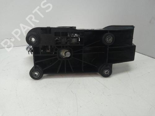 Used Gear lever RENAULT MEGANE IV Hatchback (B9A/M/N_) [2015-2025]  18582550