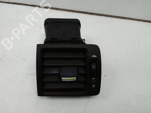 Used Air vent Air vent VOLVO C30 (533) D2 (115 hp) 19776659 19776659