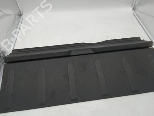 Used Boot lining PEUGEOT 3008 I MPV (0U_) 1.6 HDi (109 hp) 25812022
