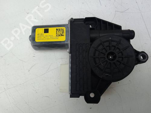 Used Right rear window motor Right rear window motor BMW 1 (F40) M 135 i xDrive (306 hp) 18597673 18597673