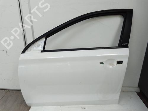 Used Left front door HYUNDAI i30 Estate (PDE) 1.6 CRDi (116 hp) 30050908