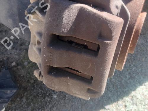 Used Left front brake caliper Left front brake caliper RENAULT MASTER II Platform/Chassis (ED/HD/UD) 2.5 dCi 100 (ED4V, ED8V, ED0U, ED0V, ED8U, HD0U, HD0V,... (99 hp) 33716663 33716663