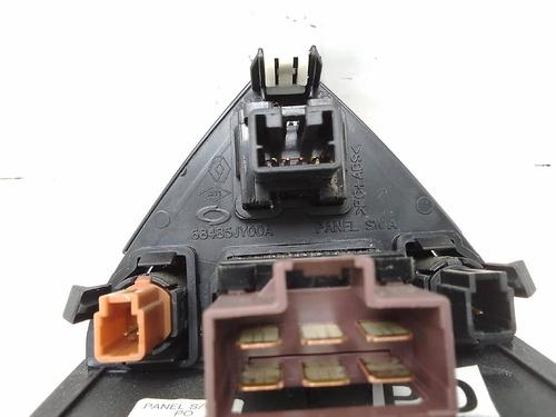 Used Warning switch RENAULT KOLEOS I (HY_) 2.0 dCi (HY0K) (150 hp) 22309695