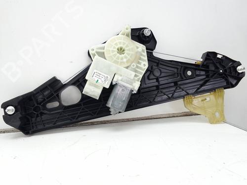 Used Right rear window motor Right rear window motor RENAULT CAPTUR II (HF_) TCe 140 (HFN0) (140 hp) 18596443 18596443