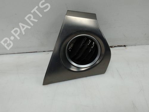 air-vent-toyota-auris-_e18_-2012-2013-2014-2015-2016-2017-2018-2019-23417091 main image