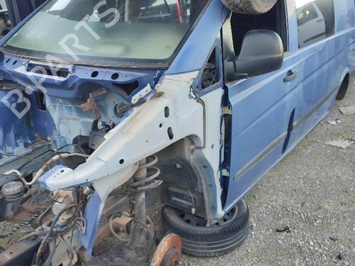 Used Left front steering knuckle MERCEDES-BENZ VITO / MIXTO Van (W639) [2003-2025]  18591808