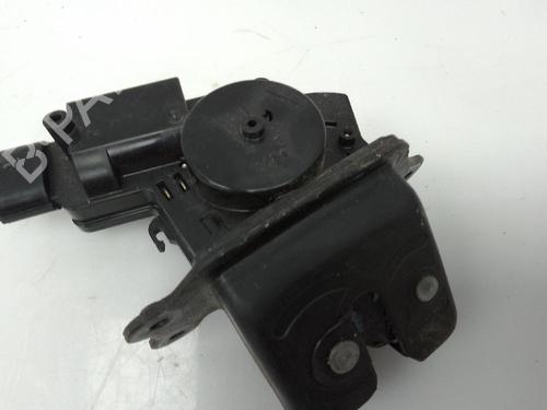 Used Tailgate lock TOYOTA C-HR (_X1_) 1.8 Hybrid (ZYX10_, ZYX11_, ZYX10R, ZYX11R) (122 hp) 20853311