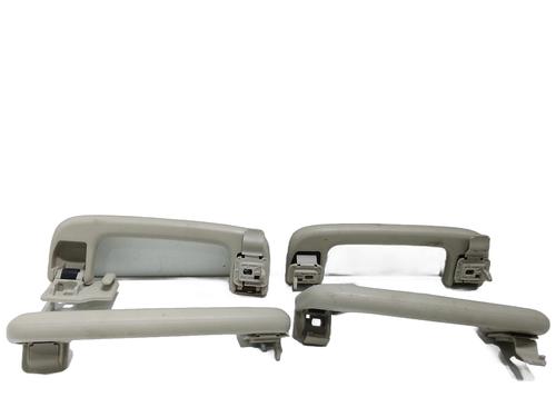 Agarrador techo MITSUBISHI OUTLANDER II (CW_W) 2.4 4WD (CW5W) (170 hp) 32043142