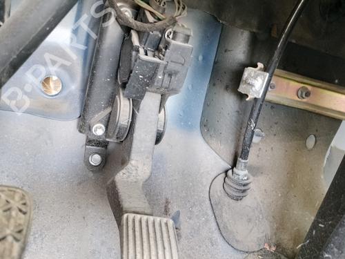 Used Pedal Pedal 37487932 37487932
