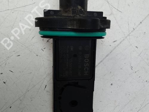 Used Mass air flow sensor Mass air flow sensor OPEL ZAFIRA TOURER C (P12) 1.6 CDTI (75) (136 hp) 18890761 18890761