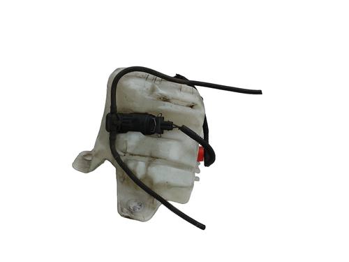 washer-pump-alfa-romeo-mito-955_-2008-2009-2010-2011-2012-2013-2014-2015-2016-2017-2018-26052762 main image