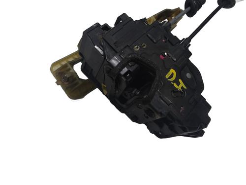 Front left lock HYUNDAI SANTA FÉ II (CM) 2.2 CRDi 4x4 | BP30317723C98