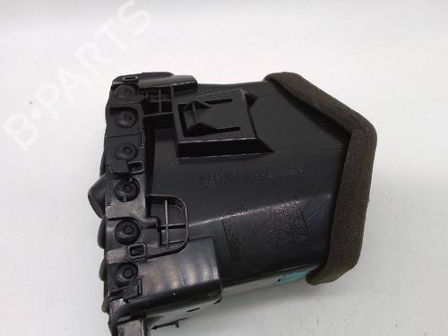 Air vent NISSAN JUKE (F15) 1.2 DIG-T | BP25280102I21 
