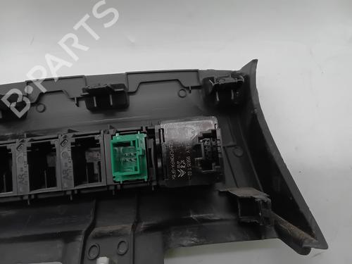 Headlight switch PEUGEOT 208 I (CA_, CC_) 1.5 BlueHDI 100 | BP29176767I24 