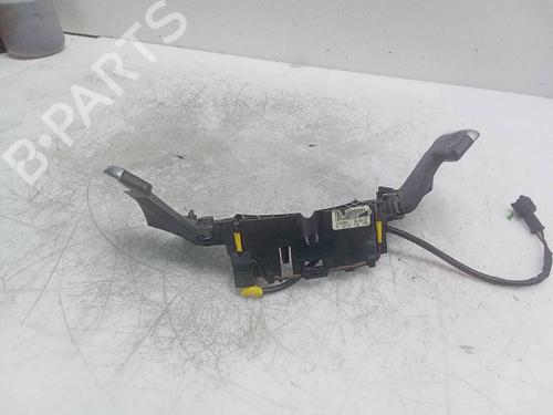 Steering wheel controls PEUGEOT 208 I (CA_, CC_) 1.6 HDi | BP19776855E15 