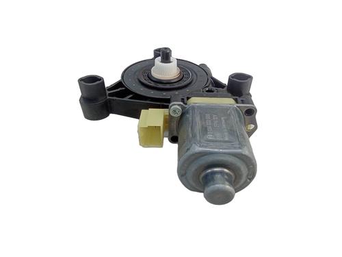Used Left rear window motor Left rear window motor AUDI A4 B8 (8K2) 3.0 TDI (204 hp) 26053037 26053037