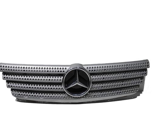 Used Grille MERCEDES-BENZ C-CLASS Coupe (CL203) C 180 Kompressor (203.746) (143 hp) 30170730