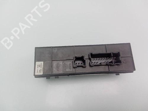 Used Left front window switch NISSAN JUKE (F15) 1.2 DIG-T (115 hp) 20671492