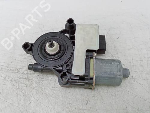 Right rear window motor SKODA SUPERB III Estate (3V5) 2.0 TDI | BP18956899E22 
