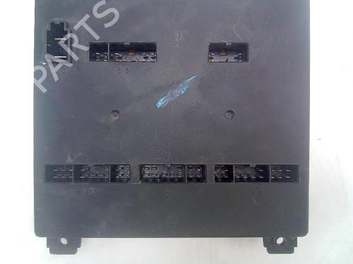 Zekeringkast SAAB 900 II 2.0 i (131 hp) 26159829