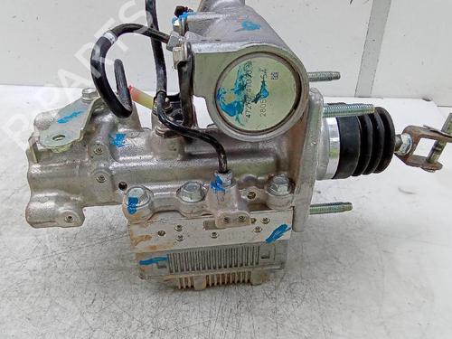 Used Brake master cylinder TOYOTA AURIS Estate (_E18_) 1.8 Hybrid (ZWE186_, ZWE186R, ZWE186H) (136 hp) 23997802