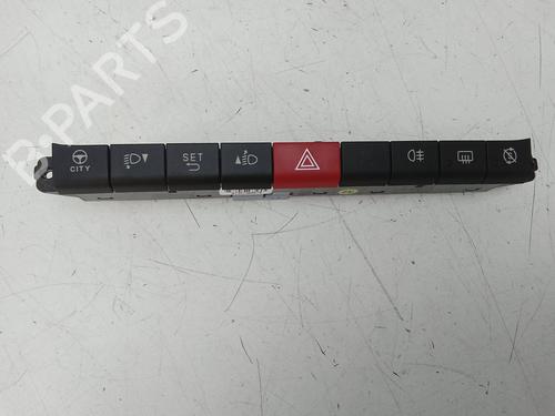 Used Switch Switch FIAT PANDA (312_, 319_) 1.0 Mild Hybrid (312.PYD1B) (69 hp) 18584360 18584360