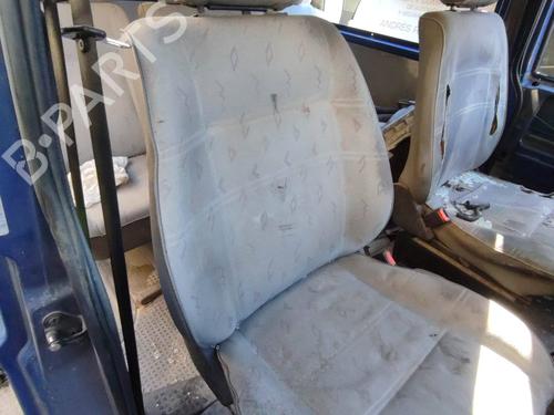 Used Right front seat VW TRANSPORTER T4 Van (70A, 70H, 7DA, 7DH) 2.4 D (78 hp) 26160260
