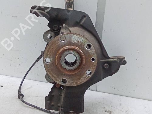 Used Left front steering knuckle FIAT 500L (351_, 352_) 1.4 (199LYB1B) (95 hp) 28149845