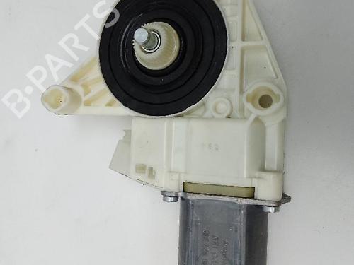 Used Right front window motor MERCEDES-BENZ V-CLASS (W447) V 250 CDI / d (447.811, 447.813, 447.815) (190 hp) 23103306