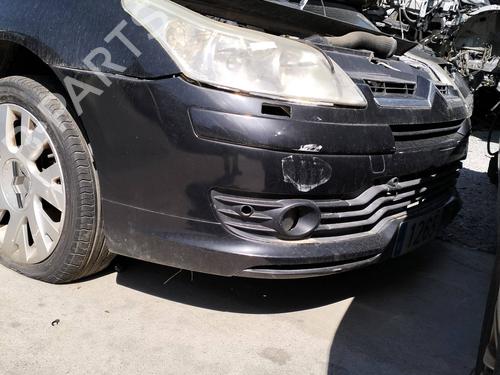 Used Front bumper CITROËN C4 Coupe (LA_) 1.6 16V (109 hp) 26161354