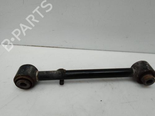 Højre bagtil bærearm CHEVROLET CAPTIVA (C100, C140) 2.0 D 4WD (150 hp) 24328560