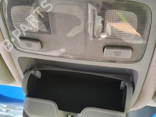 Used Glove box KIA SPORTAGE II (JE_, KM_) 2.0 CRDi (113 hp) 24606932