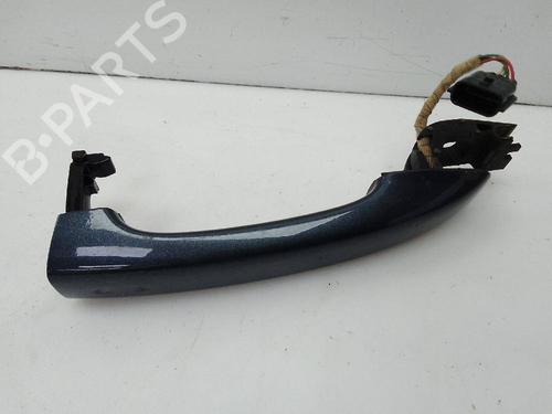 Venstre foran utvendig håndtak RENAULT MEGANE IV Hatchback (B9A/M/N_) 1.5 Blue dCi 115 (B9A6) (116 hp) 25348651