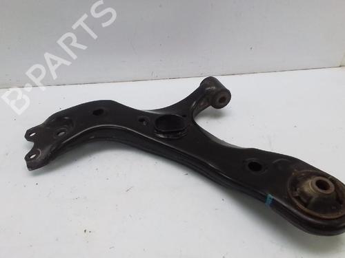 Used Left front suspension arm TOYOTA AURIS (_E18_) 1.8 Hybrid (ZWE186_, ZWE186R) (136 hp) 25720662