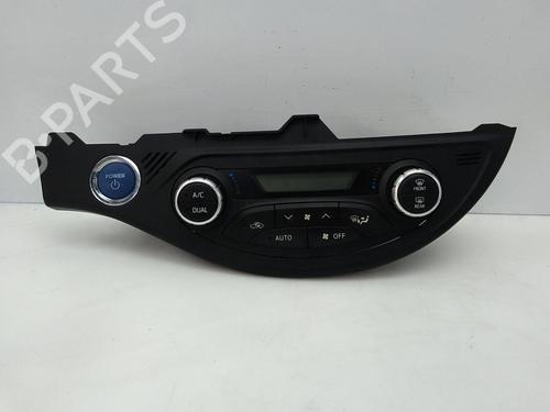 Used Climate control Climate control TOYOTA YARIS (_P13_) 1.5 (NSP131_) (112 hp) 22383924 22383924