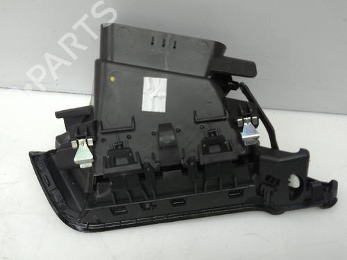 Air vent PEUGEOT 208 I (CA_, CC_) 1.2 VTI 82 | BP21678114I21 